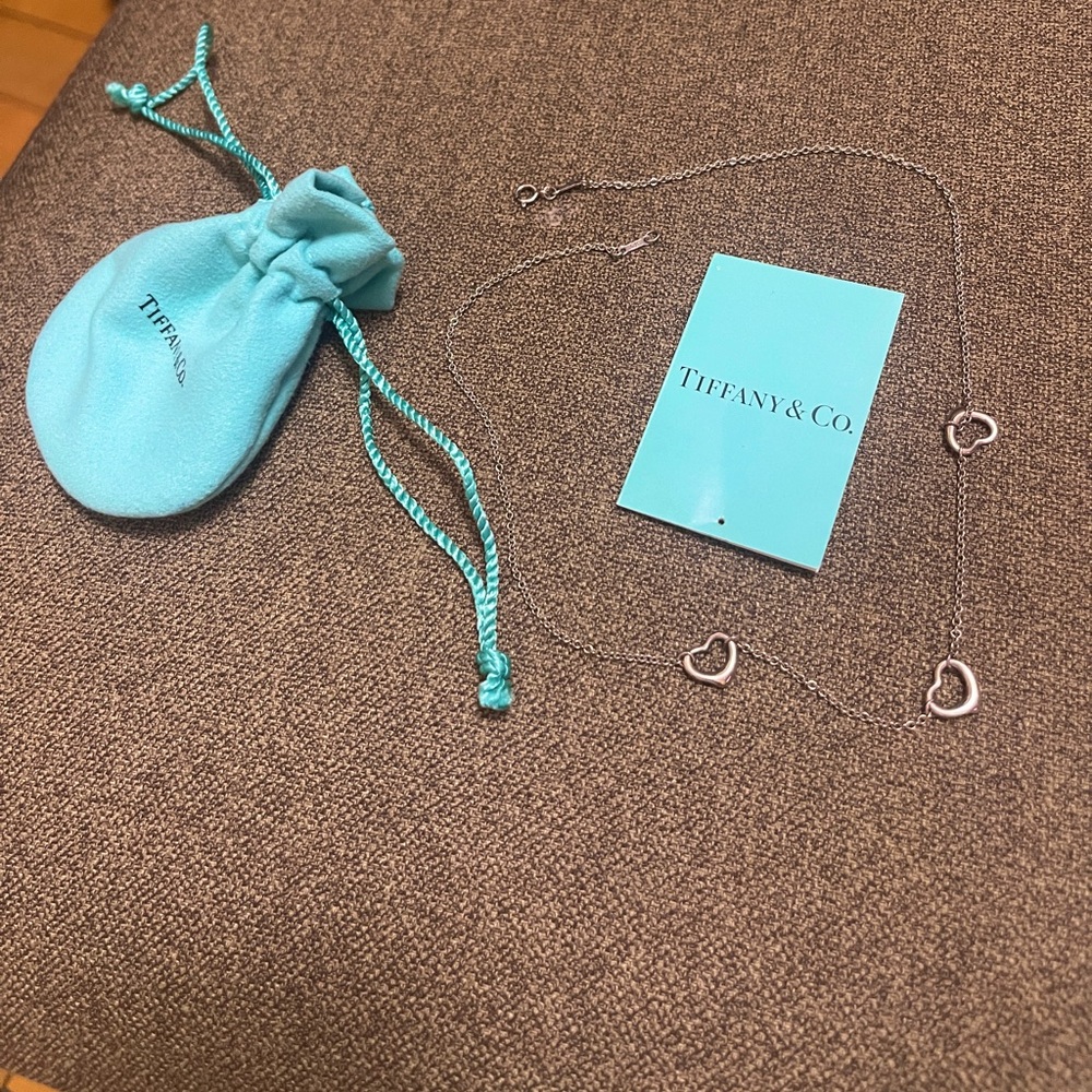 Tiffany & Co. Elsa Peretti Triple open heart necklace - Picture 1 of 5